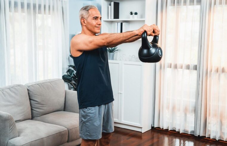 Ćwiczenia na biceps w domu – większe ramiona bez siłowni